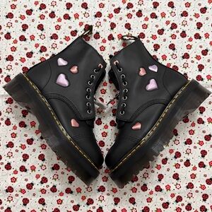 Doc Martens Sinclair Heart Leather Platform Boots - Women’s Size 8